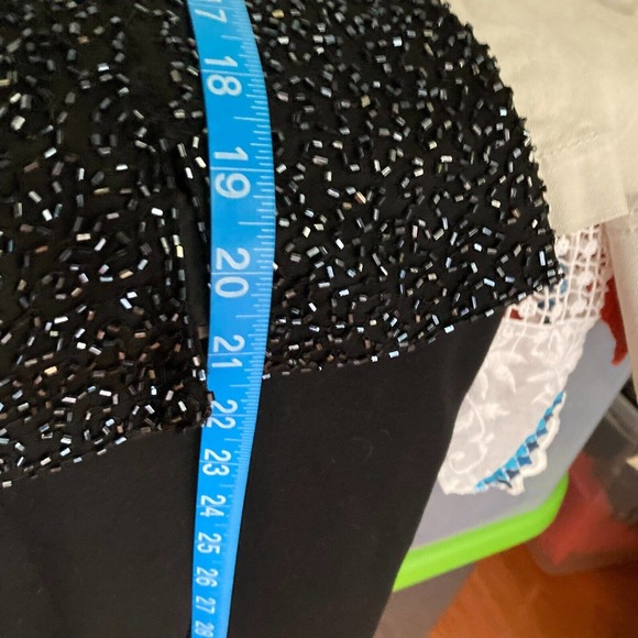 Laurence Kazar Shirt Women M Short Sleeve Evening Top Black Silk Beaded Zip Back - Picture 8 of 9